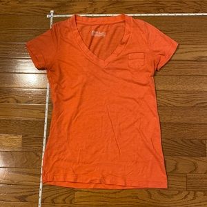 Orange v-neck boyfriend tee